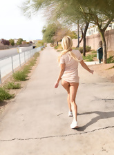Blonde Milf Outdoor Nude Flash Pics