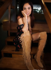Brunette In Boots Hairy Pussy Pics