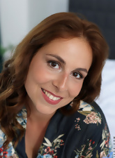 Brunette Milf Green Lingerie Nude Pics