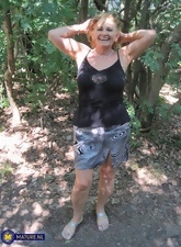 Outdoor Mature Flashing Big Tits Gallery