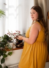 Chubby Hairy Pussy Fingering Tease Gallery