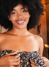 Hairy Bush Babe Solo Nude Photos Gallery