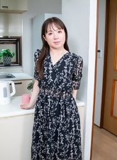 Mature Natural Tits Kitchen Lingerie Photos