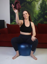 Mature Nude Pics: Natural Tits And Bush On Ball