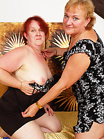 Naked mature milfs with saggy tits and curvy bodies in raw dildo tease